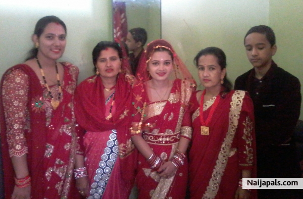 Wedding photo in Kathmandu, Nepal. - click for next photo