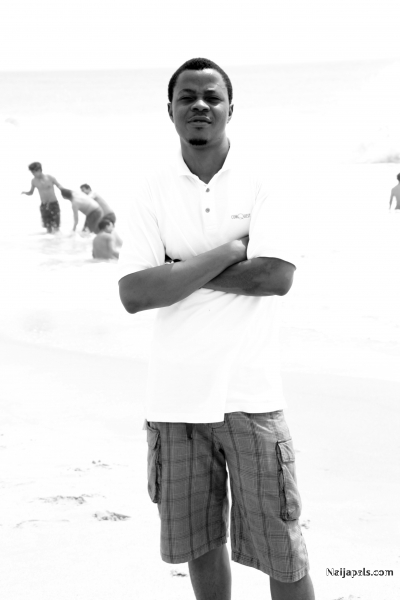 monochrome - click for next photo