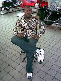  - click for next photo
