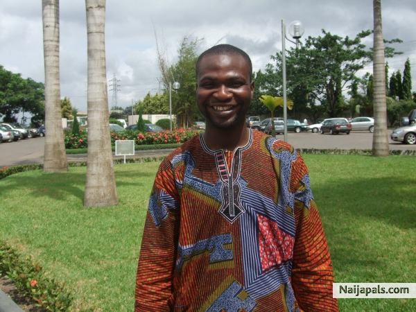 OMO OBA OLOGBE 1 - click for next photo