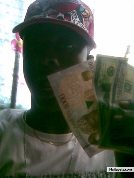Money making Cash Hole - click for next photo