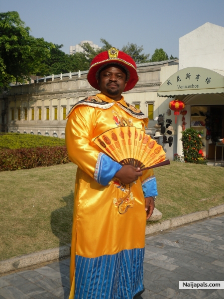 IGWE NA CHINA - click for next photo