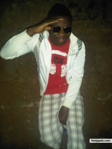 badoo - click for next photo