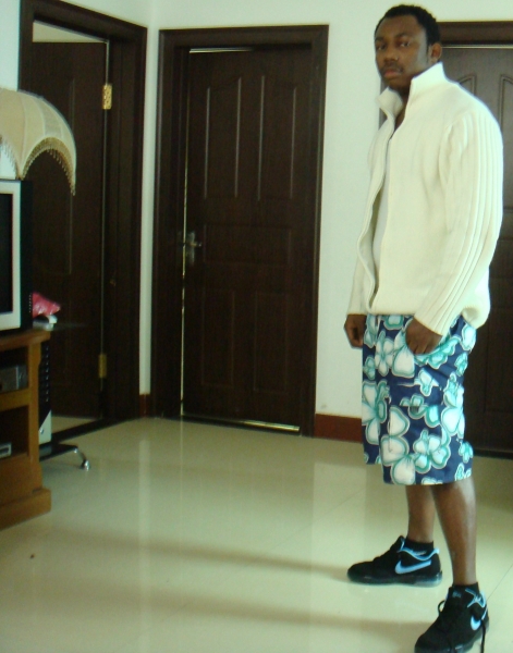  - click for next photo