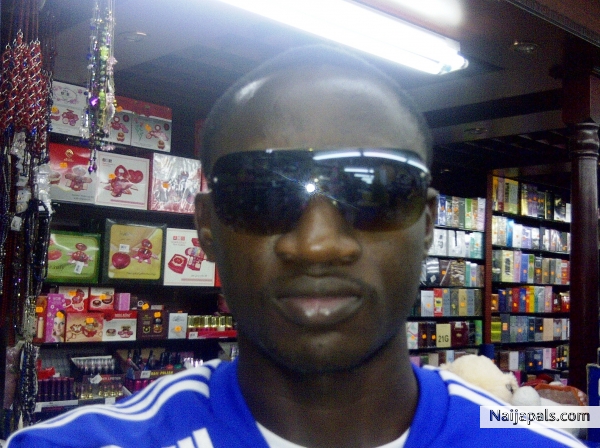  - click for next photo