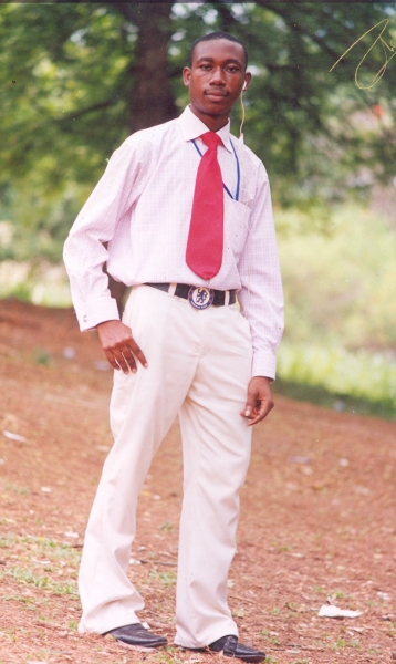  - click for next photo