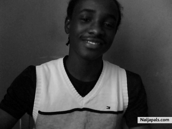 B n W - click for next photo