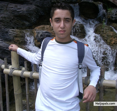  - click for next photo