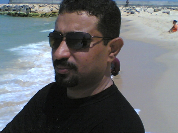  - click for next photo