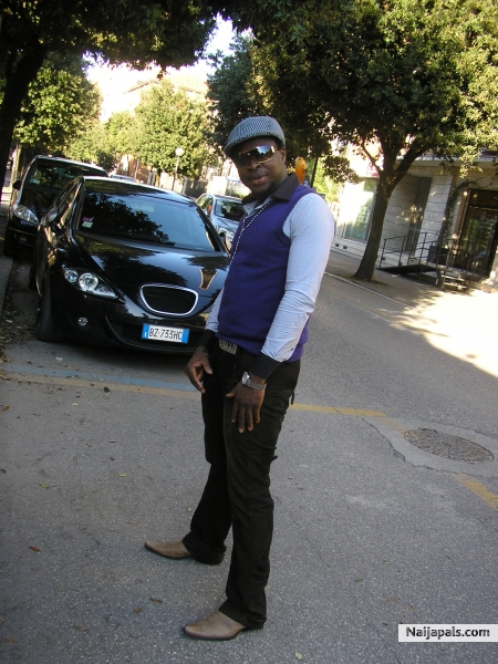  - click for next photo