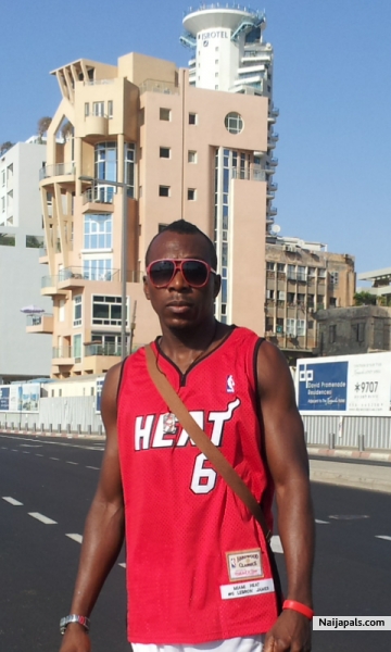  - click for next photo