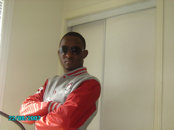  - click for next photo