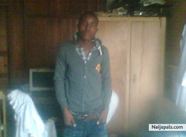  - click for next photo