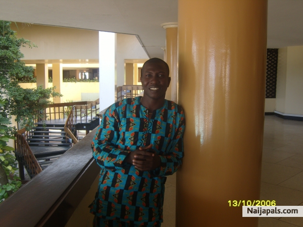 THE FOOTBALL PLAYER MANAGER - click for next photo