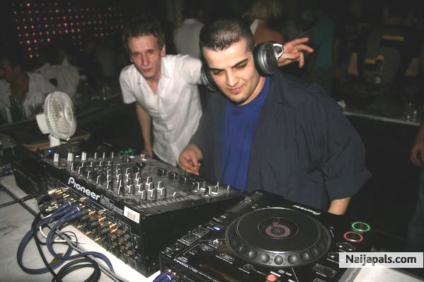 AUTOKINISI-Envy Summer 2008 - click for next photo