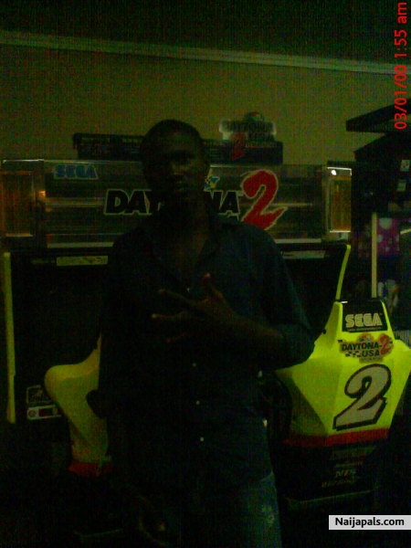 gidi tangz - click for next photo