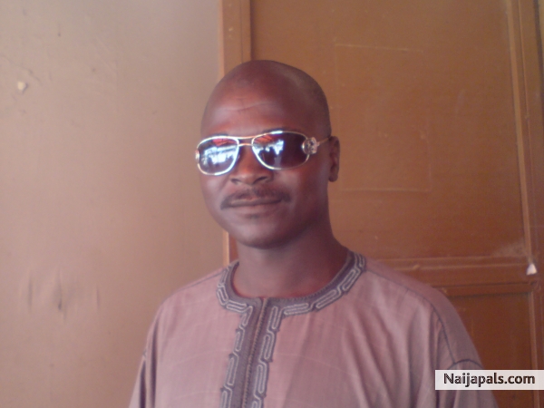hi everybody - click for next photo
