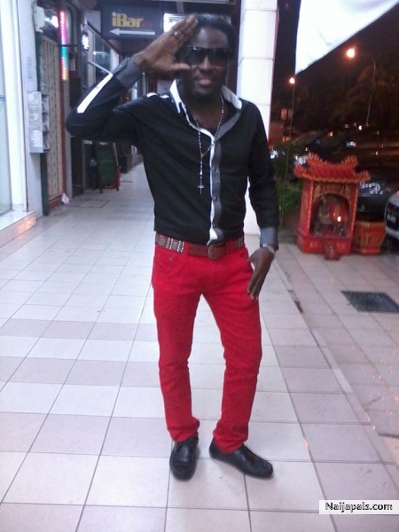  - click for next photo