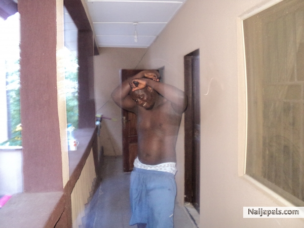  - click for next photo