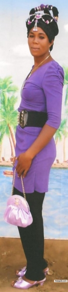 MISS BEST DE HAIR MAGICIAN/STYLIST - click for next photo