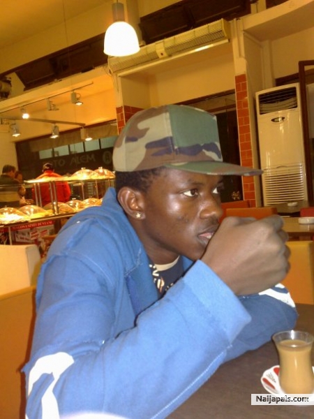  - click for next photo