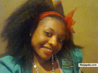 whne yu smile yu make d devil a looser - click for next photo