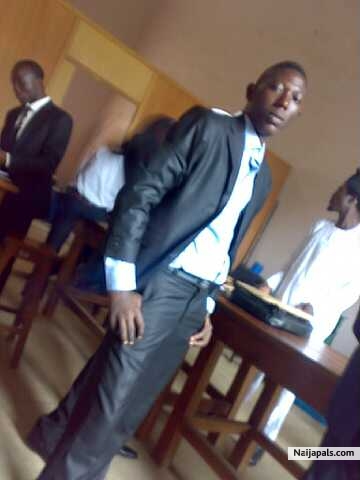 Days in skul - click for next photo
