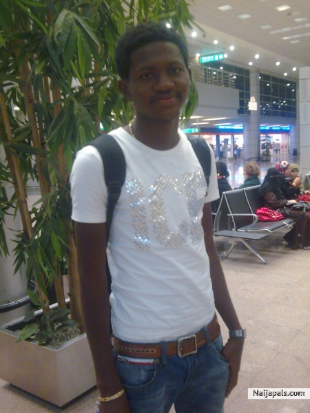  - click for next photo