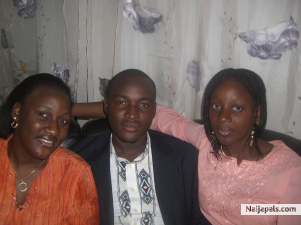 zee,abu and me - click for next photo