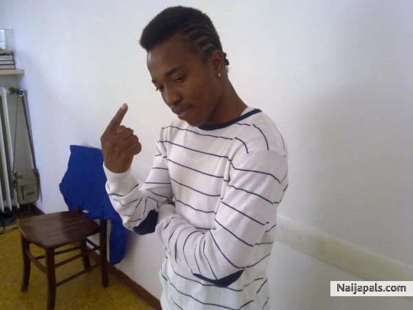  - click for next photo