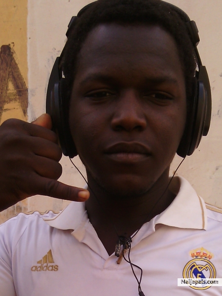 badam beatz mairecord - click for next photo