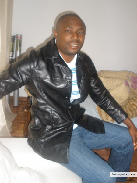 SEEKING FOR HONEST FRIENDSHIP - click for next photo