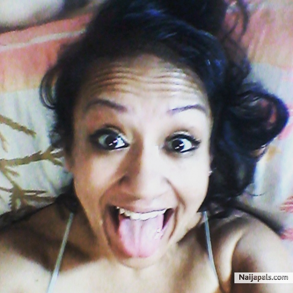 Crazy selfie before bed! - click for next photo