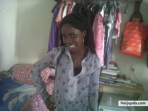mua - click for next photo