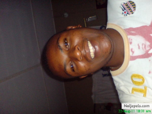  - click for next photo