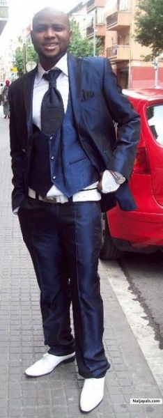  - click for next photo