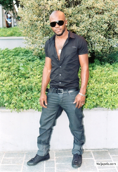  - click for next photo