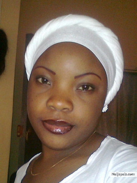 Omo Naija i Be - click for next photo