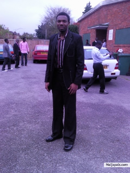  - click for next photo