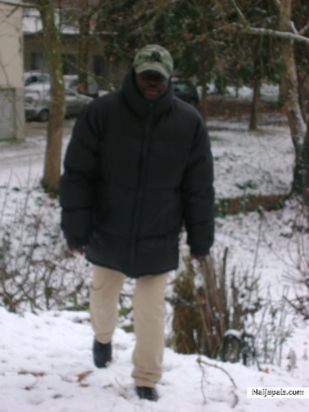 me in snow - click for next photo