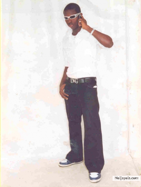 The hot pic of J.................... - click for next photo
