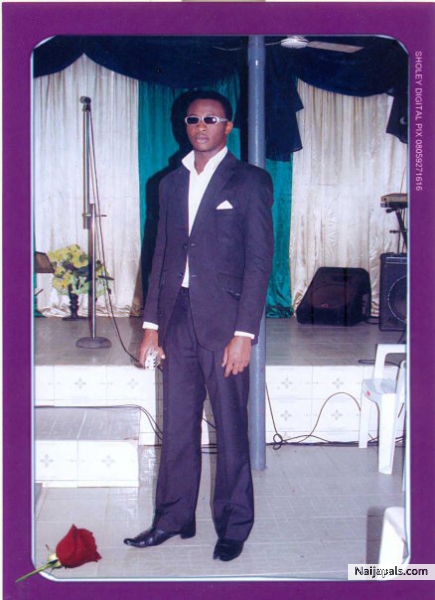  - click for next photo