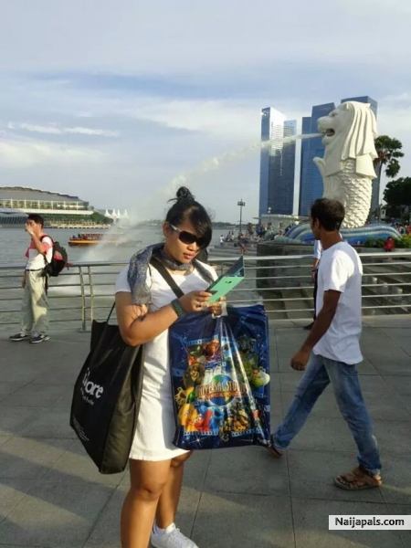  - click for next photo