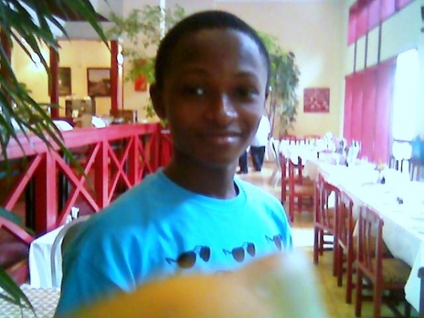  - click for next photo