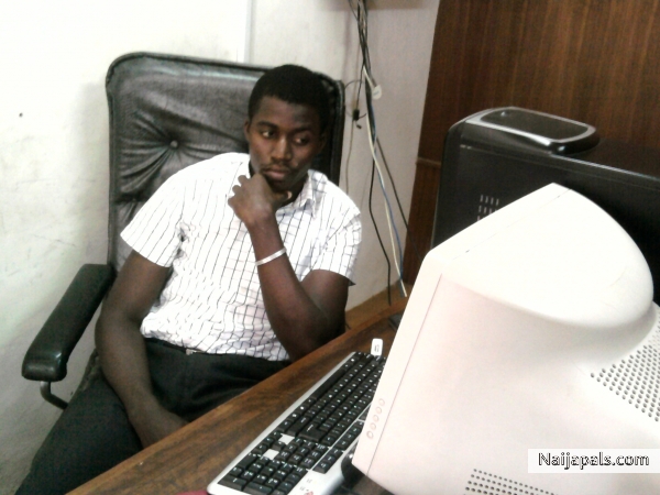  - click for next photo