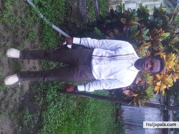 Tight guy - click for next photo