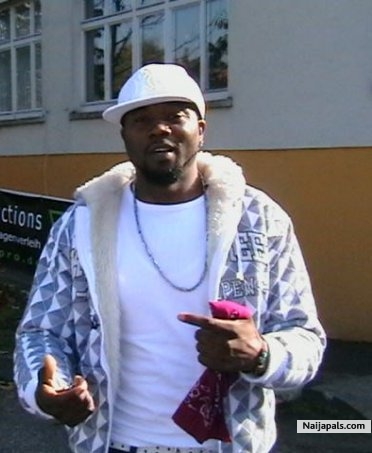 Just coming out of the studio..and appreciating God for the day. - click for next photo