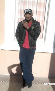  - click for next photo