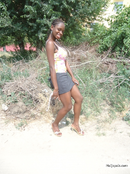  - click for next photo