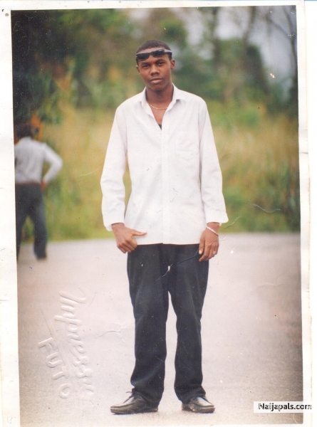  - click for next photo